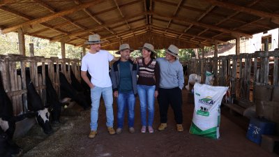 DIA DO PRODUTOR DE LEITE: Uma atividade que desperta a resili&ecirc;ncia do cooperado