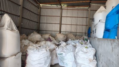 CAMPANHA DEVOLU&Ccedil;&Atilde;O: Embalagens vazias de agrot&oacute;xicos 