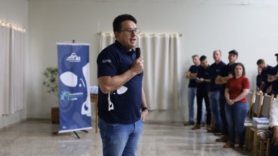 Gerente de produ&ccedil;&atilde;o animal, Carlos Eduardo Cerutti Dal PIva