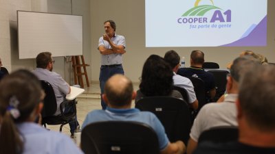 Reuni&atilde;o com l&iacute;deres de Palmitos e Caibi