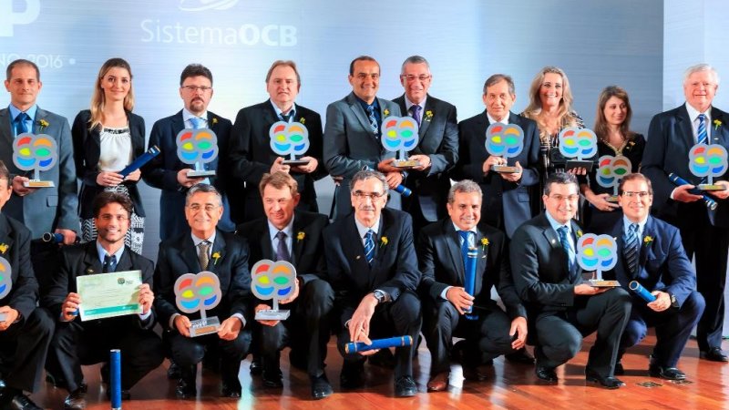 PRÊMIO: Aurora Alimentos recebe o 2º lugar no Prêmio SOMOSCOOP