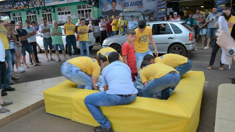 PROMOÇÃO 300 MIL EM PRÊMIOS: Cooper A1 contemplou cliente com carro 0 Km