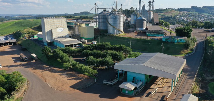 Fábrica de Rações e Concentrados - Palmitos