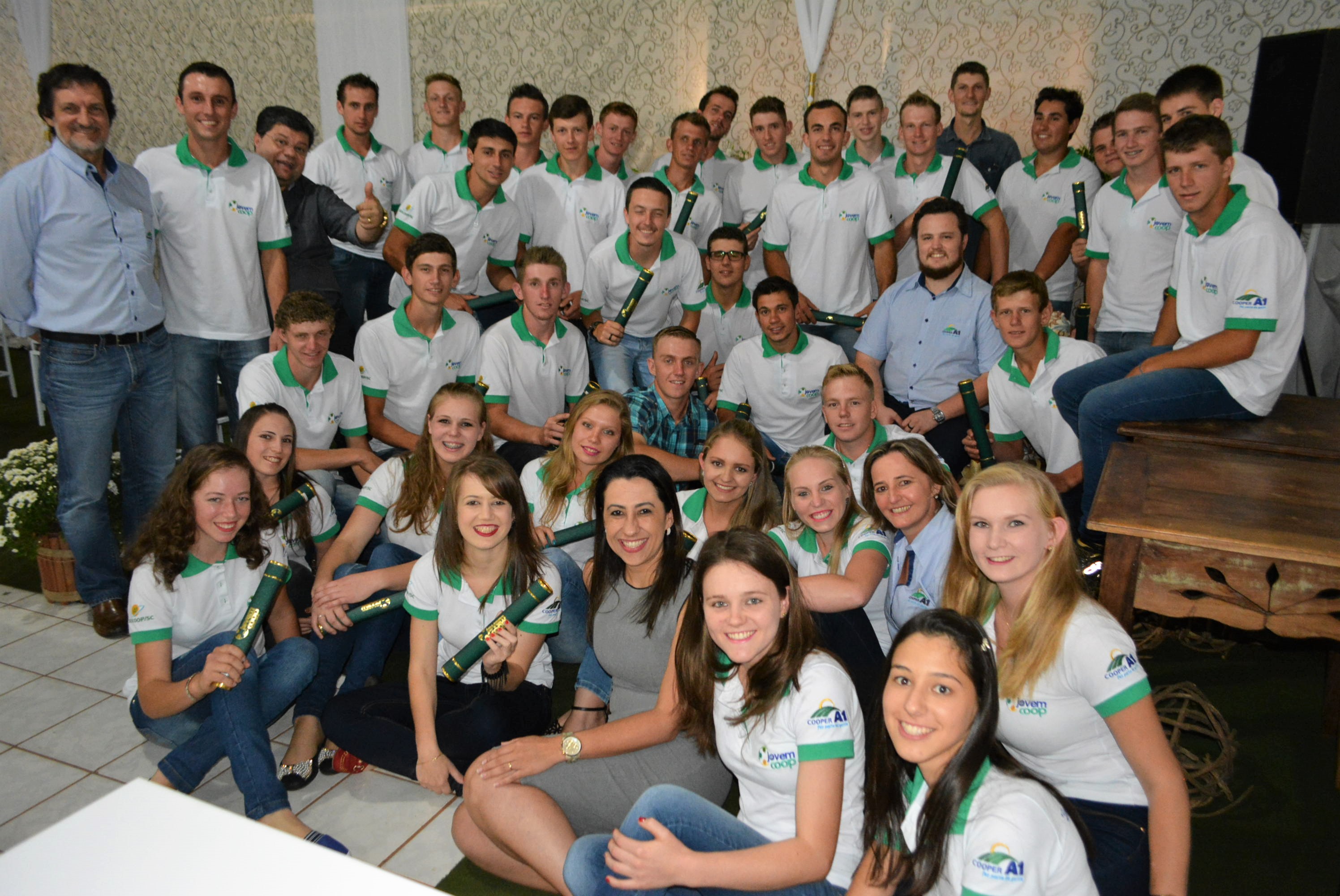 JOVENS COOPERATIVISTAS: Cooper A1 forma 5ª turma do JovemCoop e cria a Comissão Juvenil