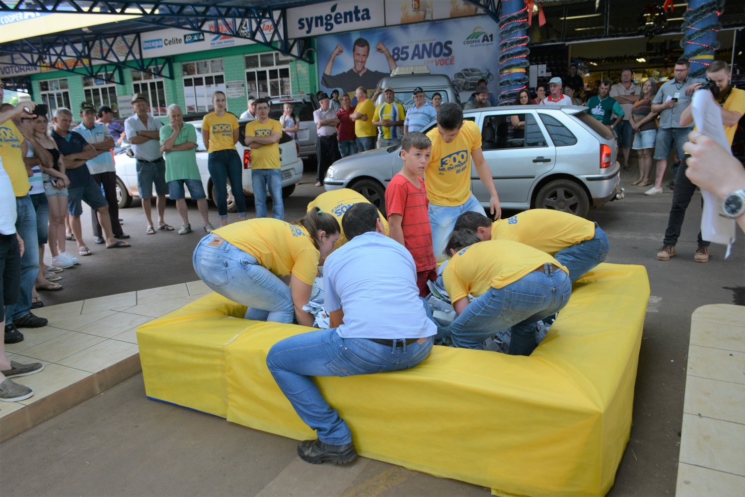PROMOÇÃO 300 MIL EM PRÊMIOS: Cooper A1 contemplou cliente com carro 0 Km