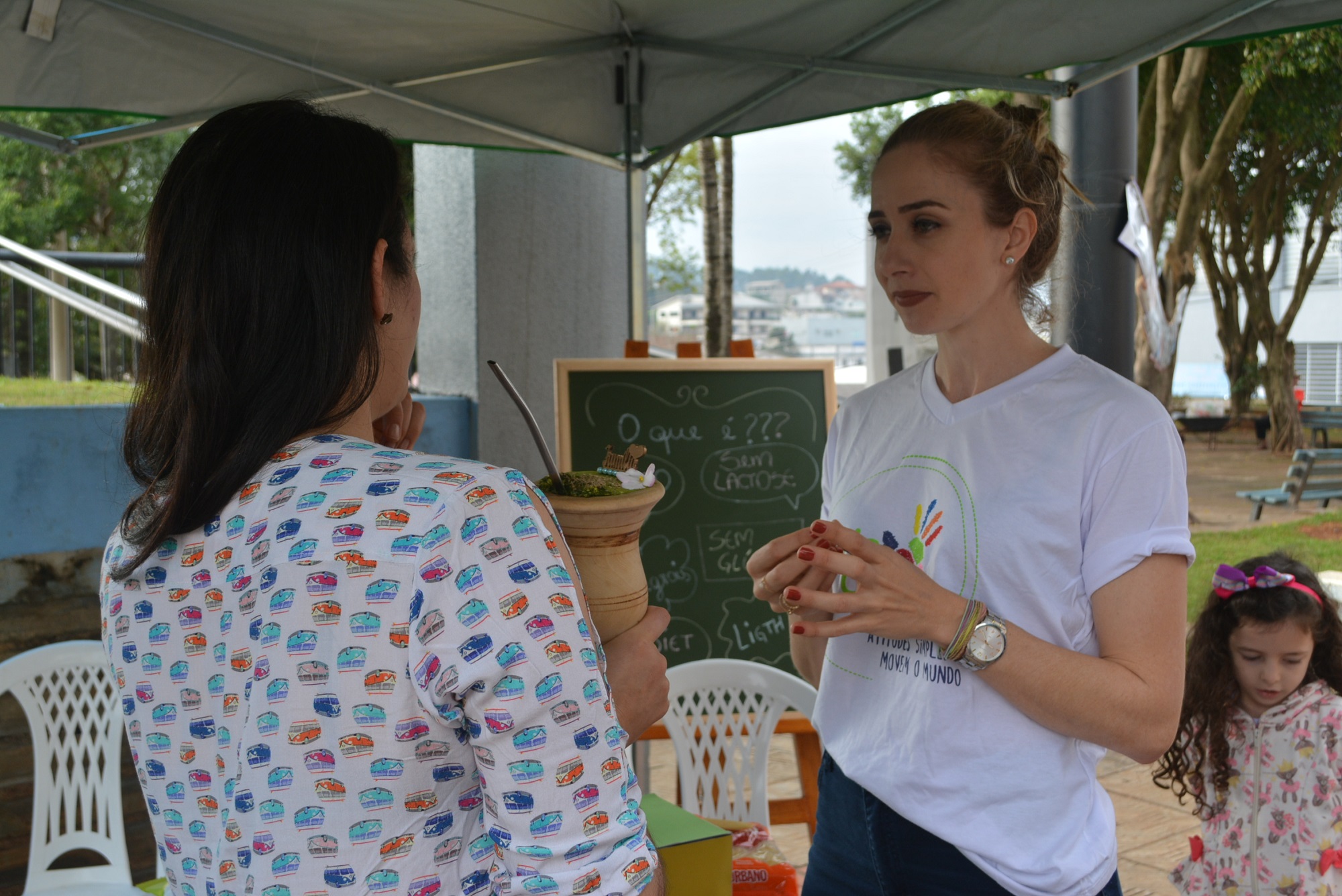 FAZER O BEM FAZ PARTE DA GENTE: unidades da Cooper A1 realizaram diversas atividades para o Dia C de Cooperar