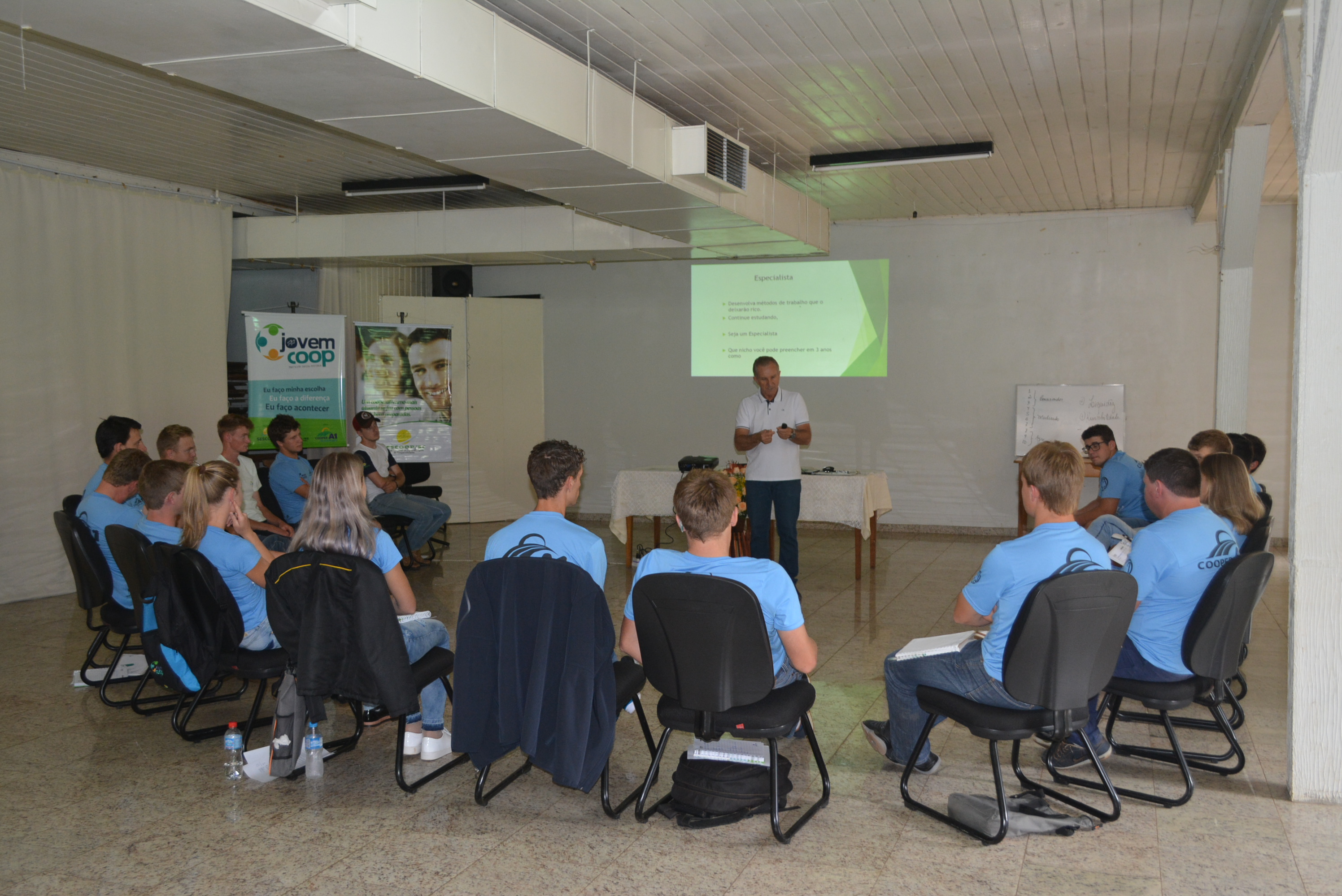 JOVENS RURAIS: capacitando o futuro quadro social da Cooper A1