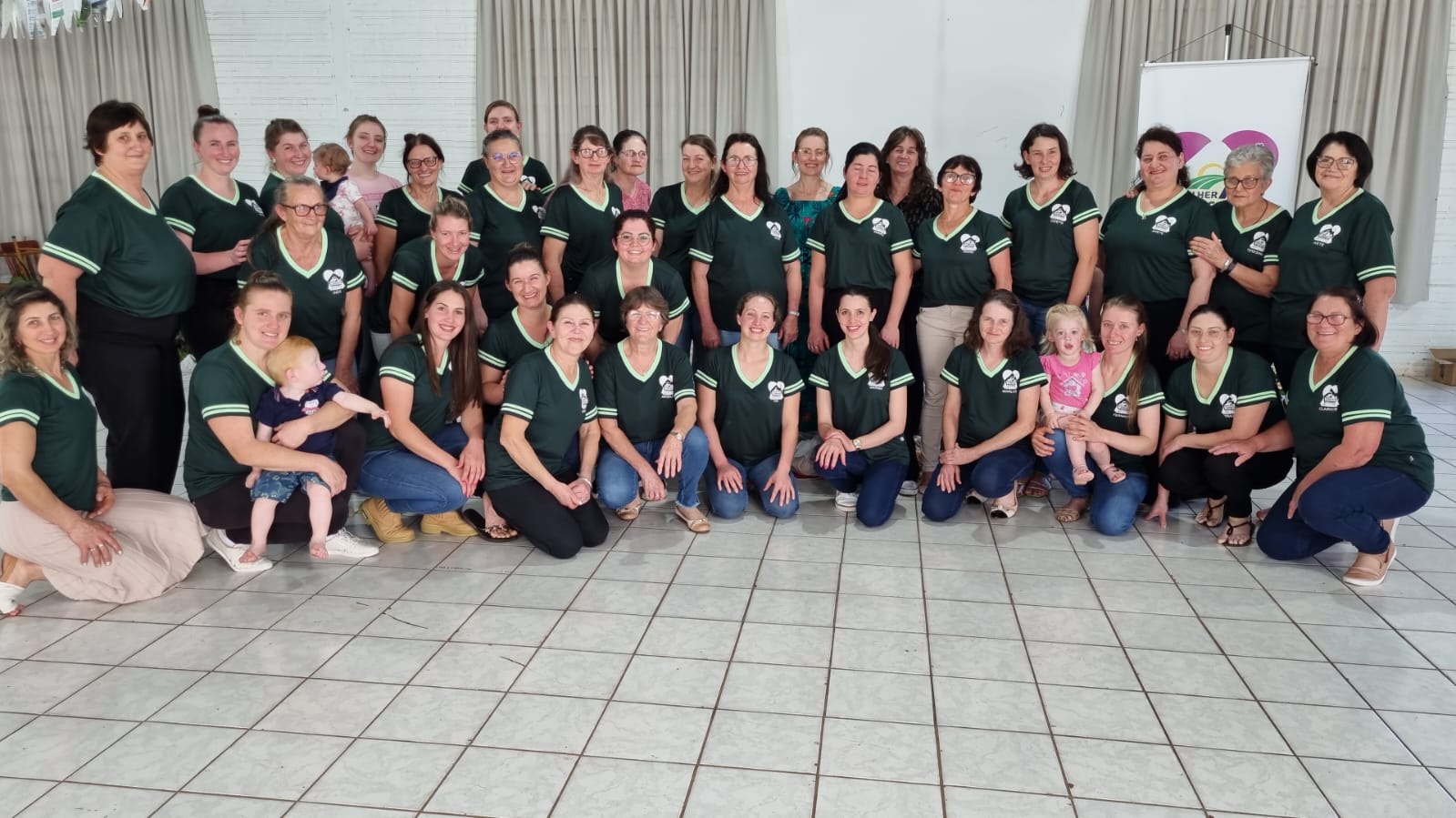 MULHER A1/SICOOB: Dissemina&ccedil;&atilde;o da relev&acirc;ncia da mulher