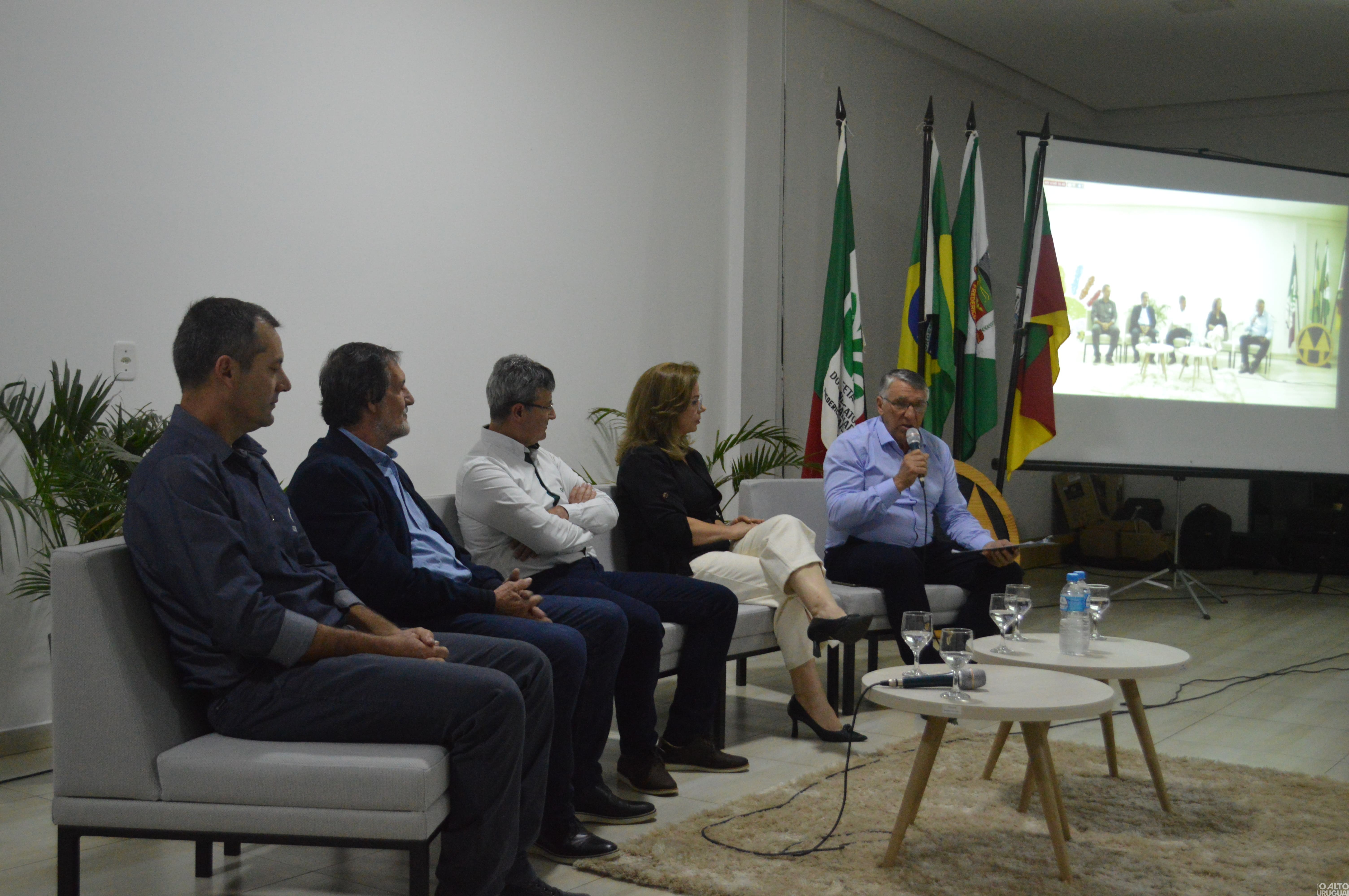 COOPERATIVISMO: Cooper A1 participa de seminário de valorização e divulgação do sistema 